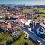 Complex Villa White